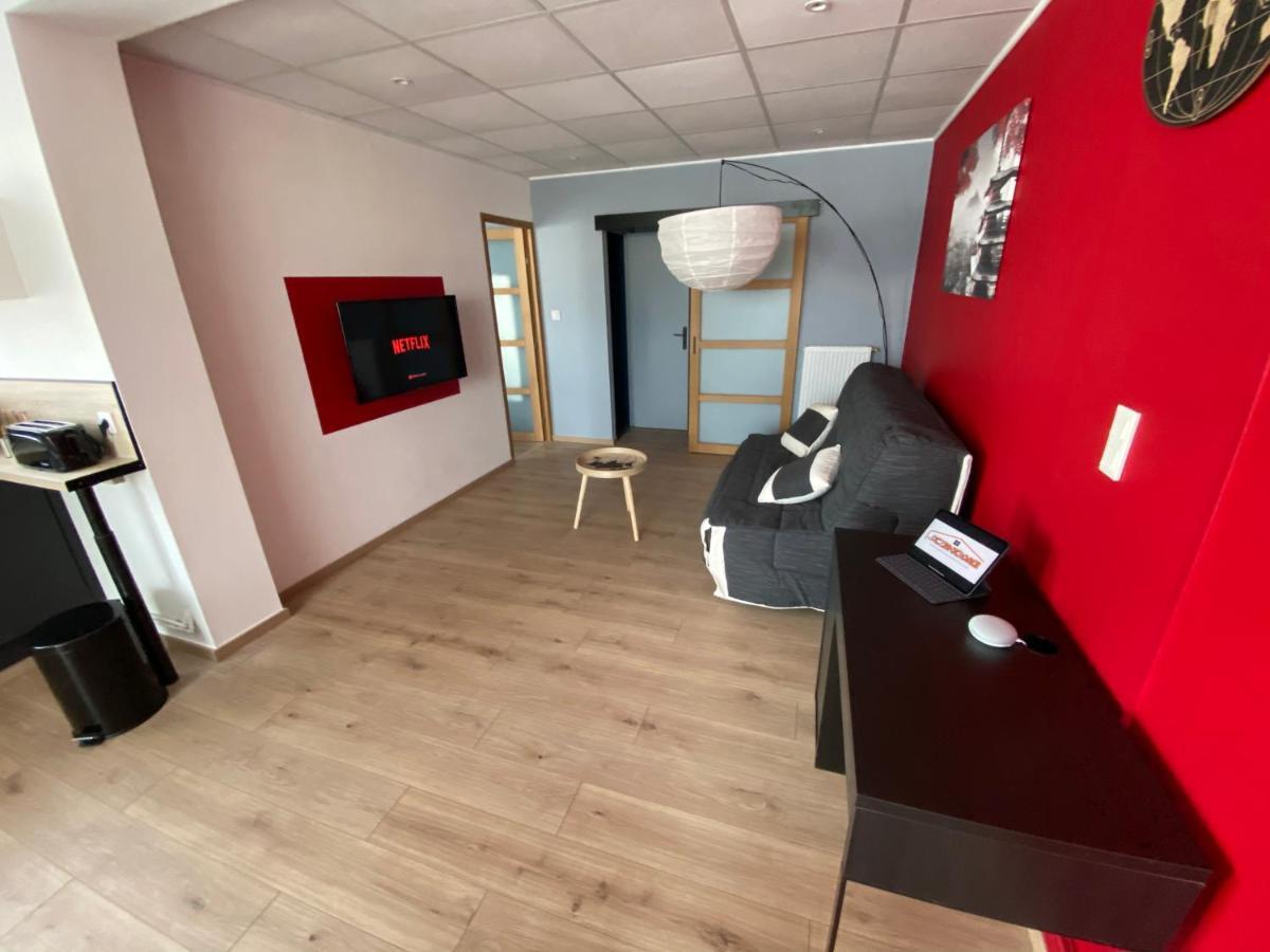 Logements Equipes A Onnaing Avec Espace Balneo En Option Proche Toyota, Autoroute Et Valenciennes Kültér fotó