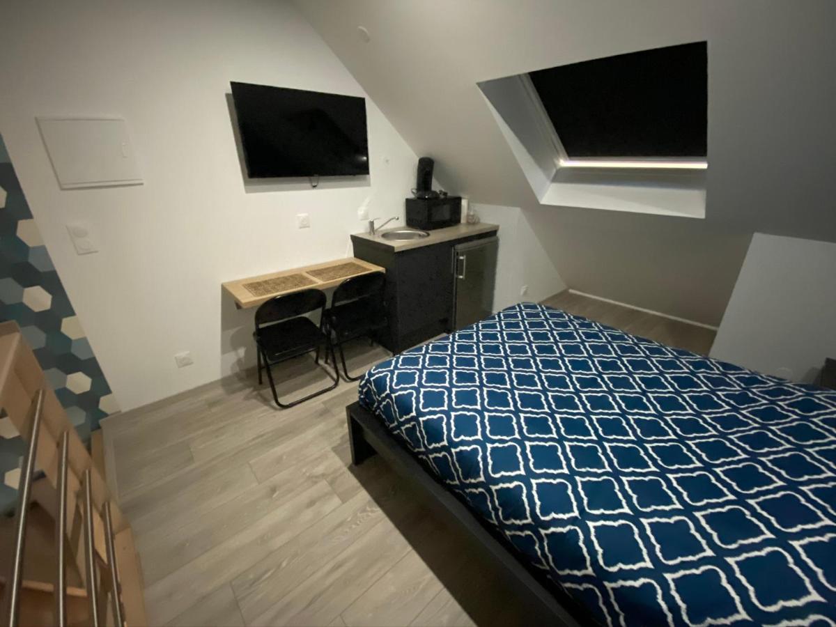 Logements Equipes A Onnaing Avec Espace Balneo En Option Proche Toyota, Autoroute Et Valenciennes Kültér fotó
