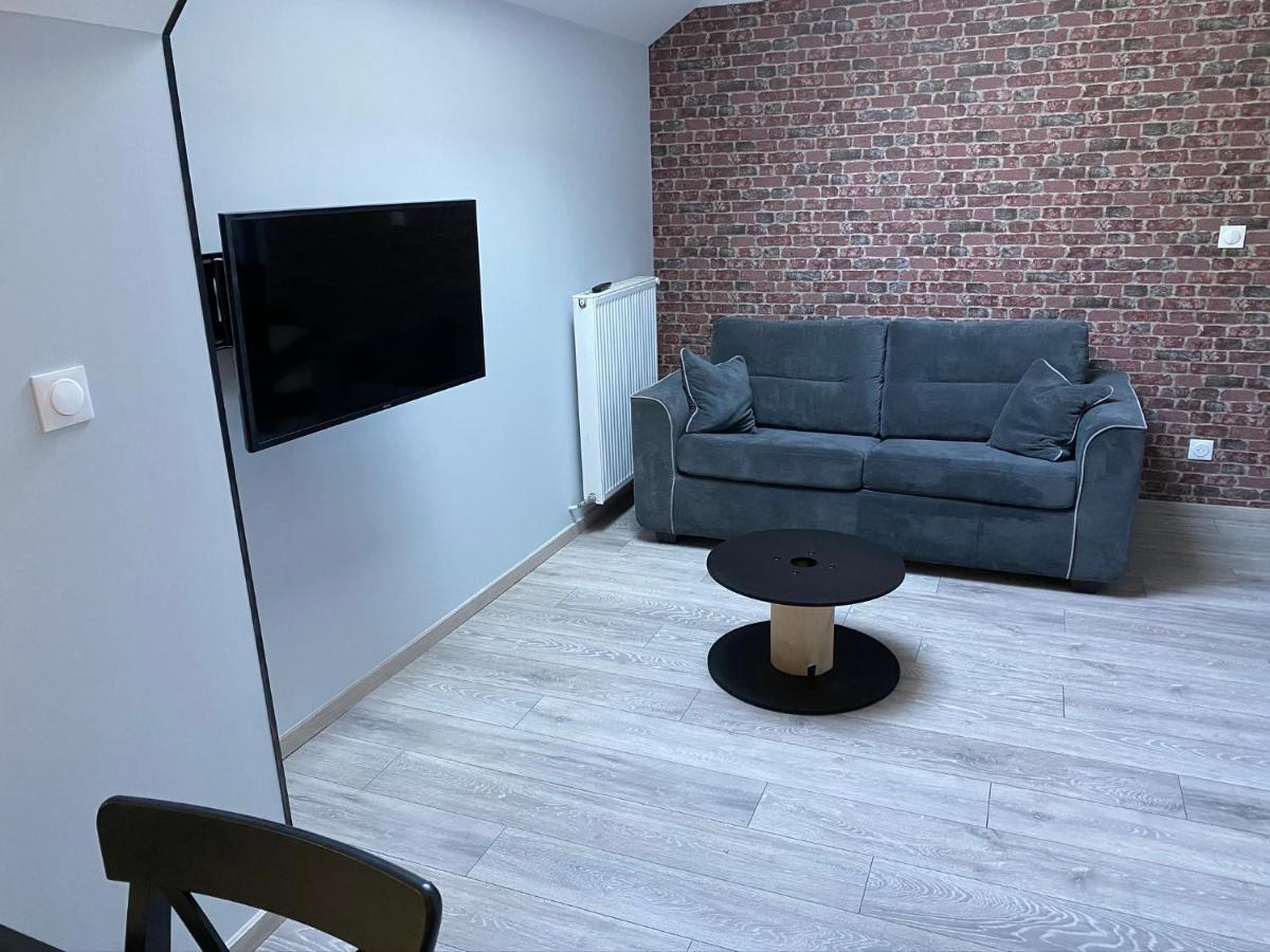 Logements Equipes A Onnaing Avec Espace Balneo En Option Proche Toyota, Autoroute Et Valenciennes Kültér fotó