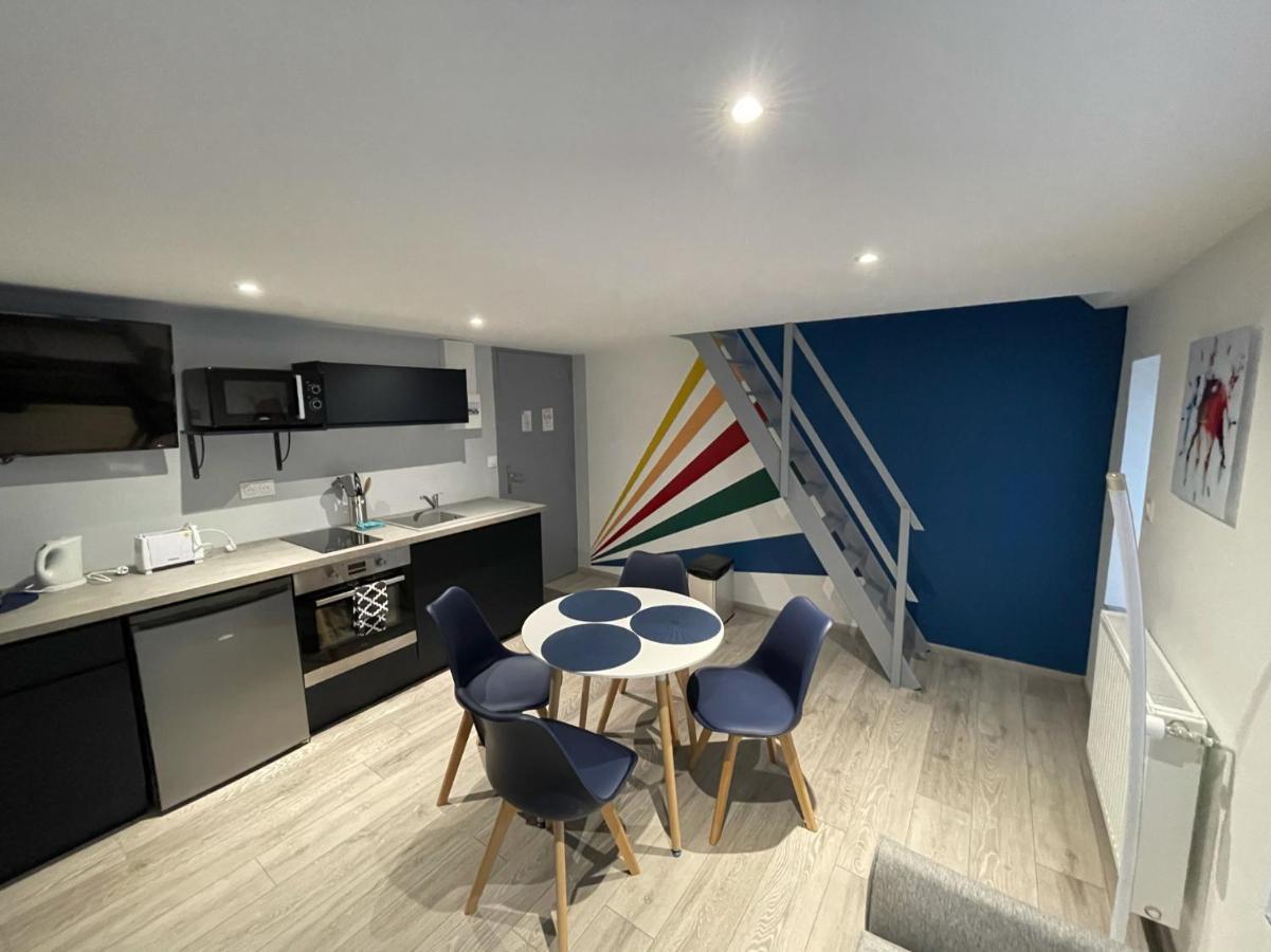 Logements Equipes A Onnaing Avec Espace Balneo En Option Proche Toyota, Autoroute Et Valenciennes Kültér fotó