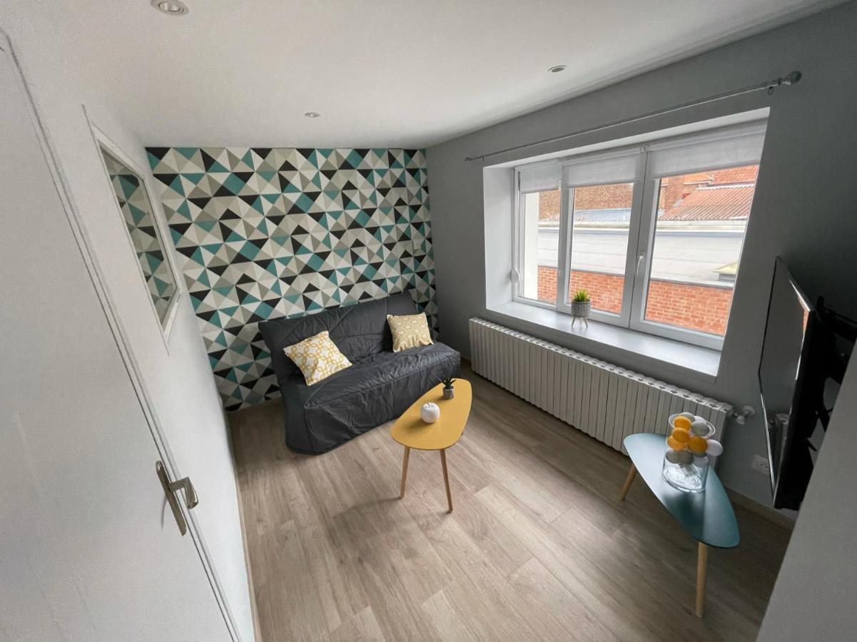 Logements Equipes A Onnaing Avec Espace Balneo En Option Proche Toyota, Autoroute Et Valenciennes Kültér fotó