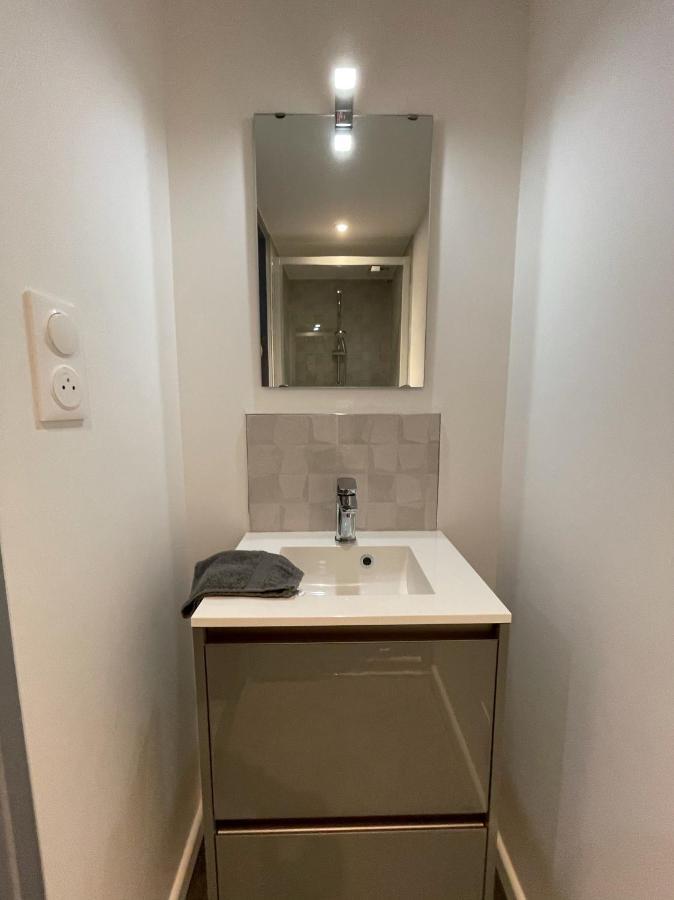 Logements Equipes A Onnaing Avec Espace Balneo En Option Proche Toyota, Autoroute Et Valenciennes Kültér fotó