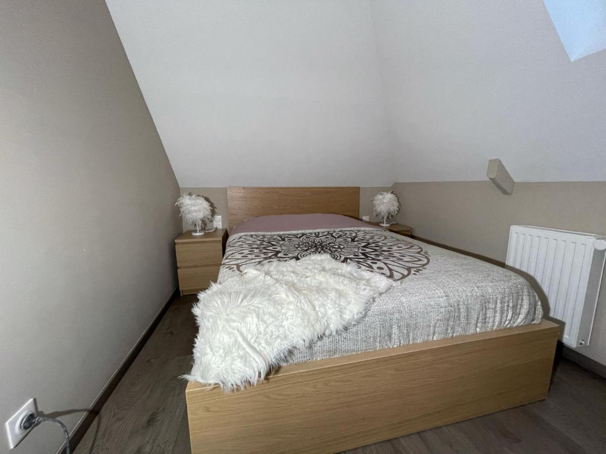 Logements Equipes A Onnaing Avec Espace Balneo En Option Proche Toyota, Autoroute Et Valenciennes Kültér fotó