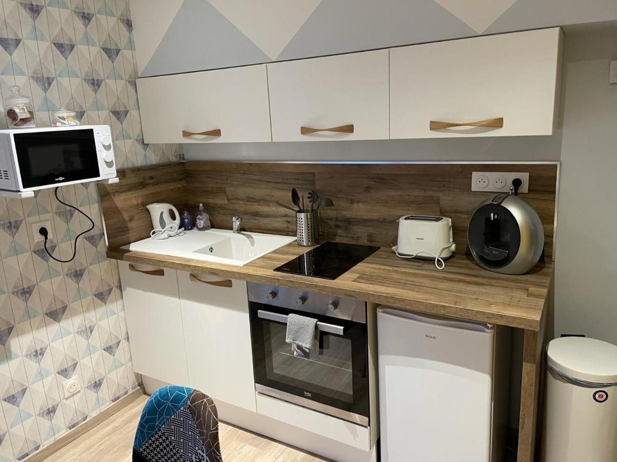 Logements Equipes A Onnaing Avec Espace Balneo En Option Proche Toyota, Autoroute Et Valenciennes Kültér fotó